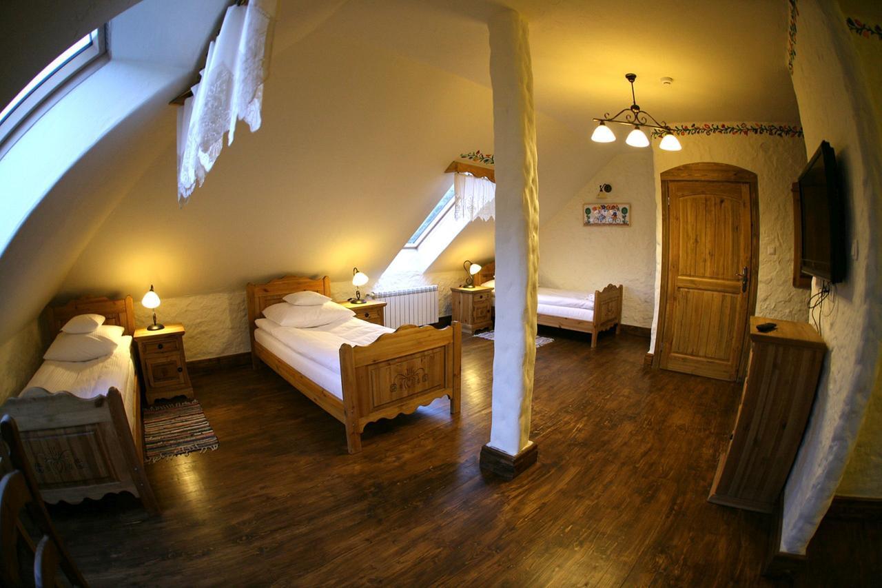 Lipowy Gosciniec Aparthotel Otwock Maly Phòng bức ảnh